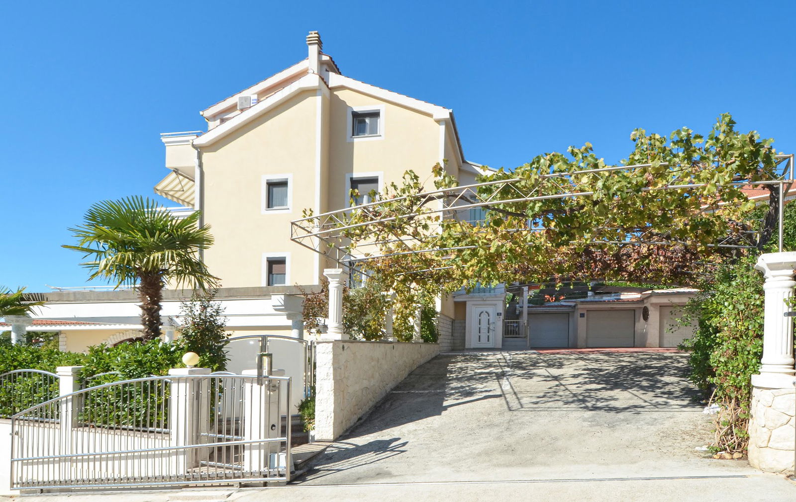 Villa Klaudia - Okrug Gornji