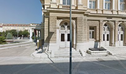 Kazališna Galerija "Zajc"