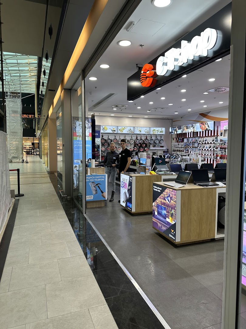 Platinum Outfitters Usce (ex Mobile Outfitters Srbija)