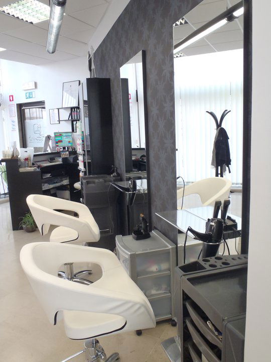 Frizerski salon Studio 3, Kristina Bomeštar s.p.