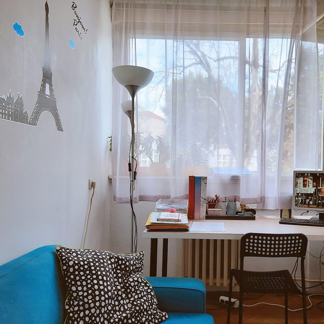 Škola stranih jezika Elephant Studio - Šumice