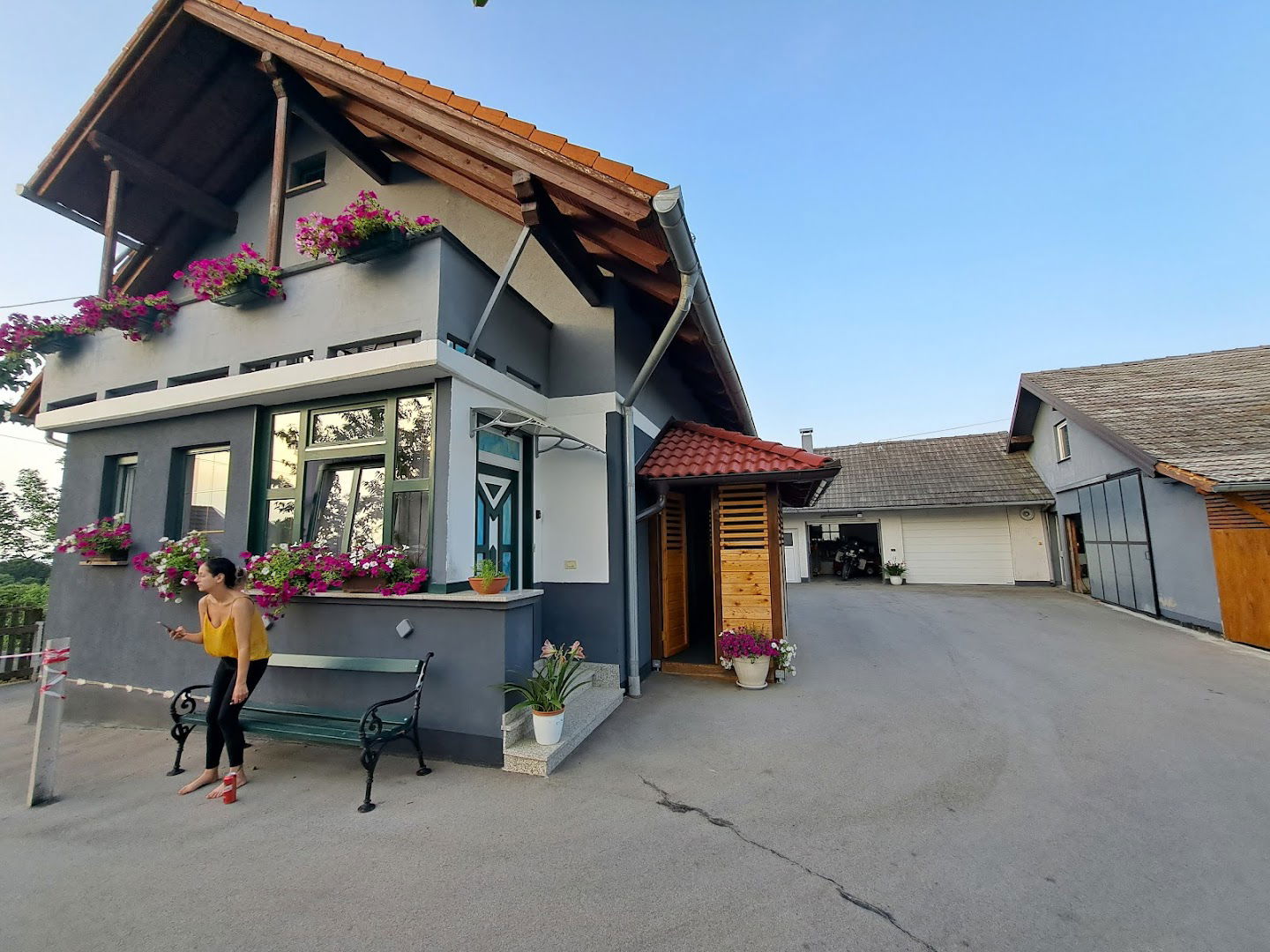 APARTMAN i SOBA HADELA