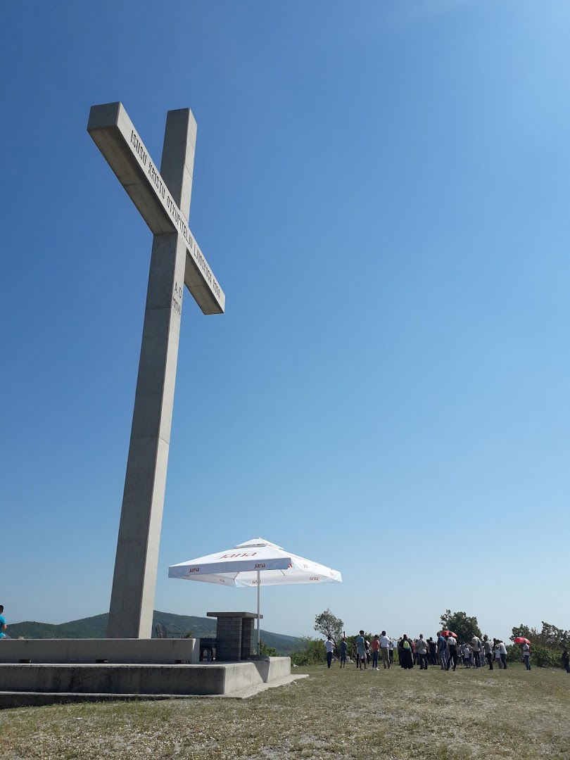 Zavjetni križ na Petniku