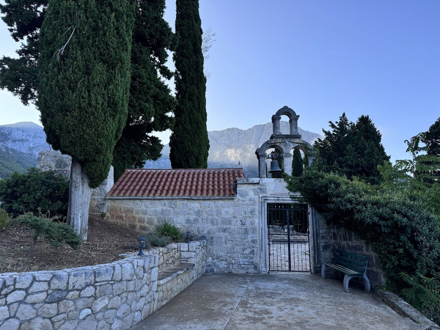 Gradac cemetery