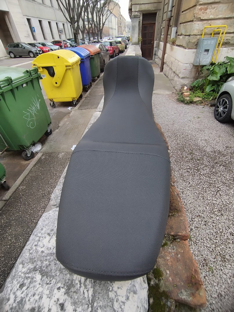 Upholstery Shop "4M"