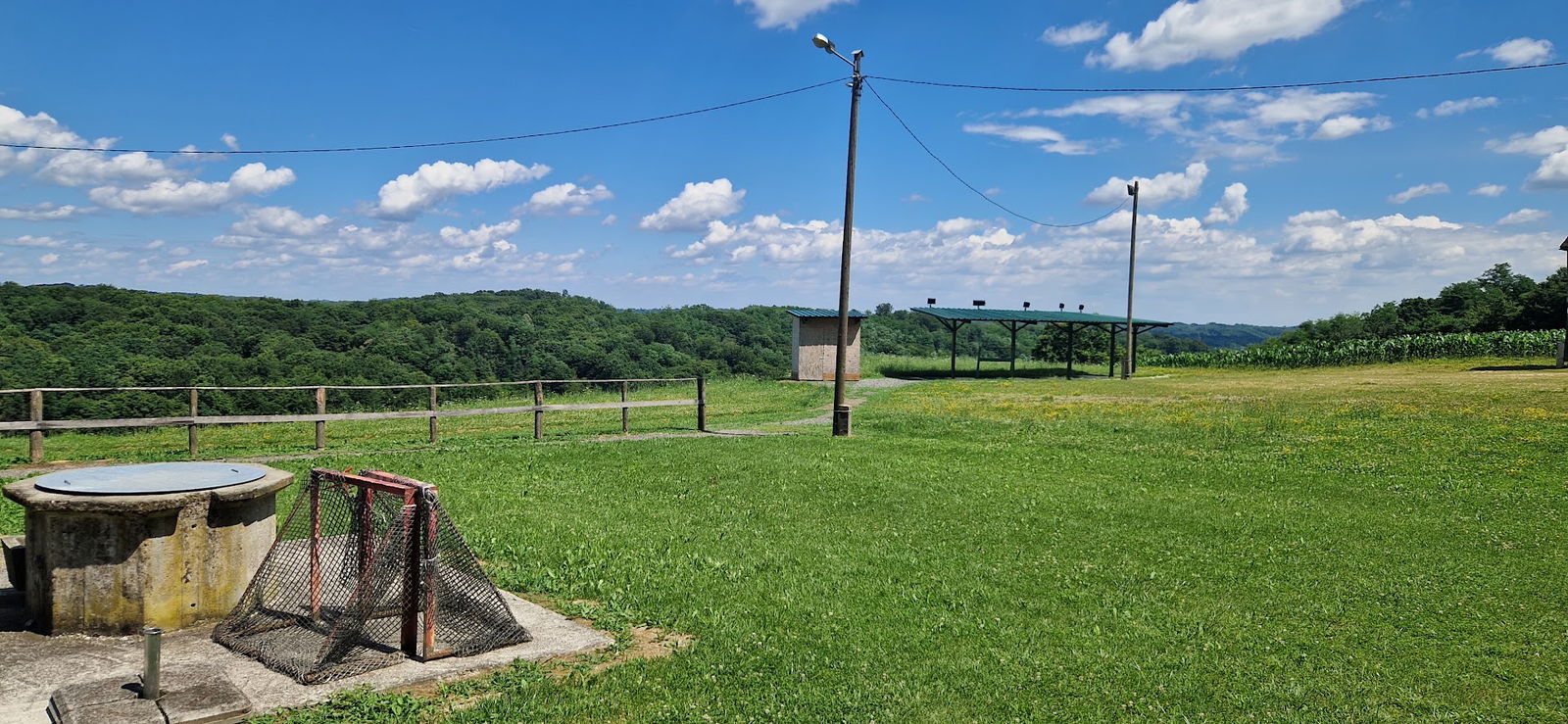 Lovačka hiža - Lovačko društvo Vidra - Breznica