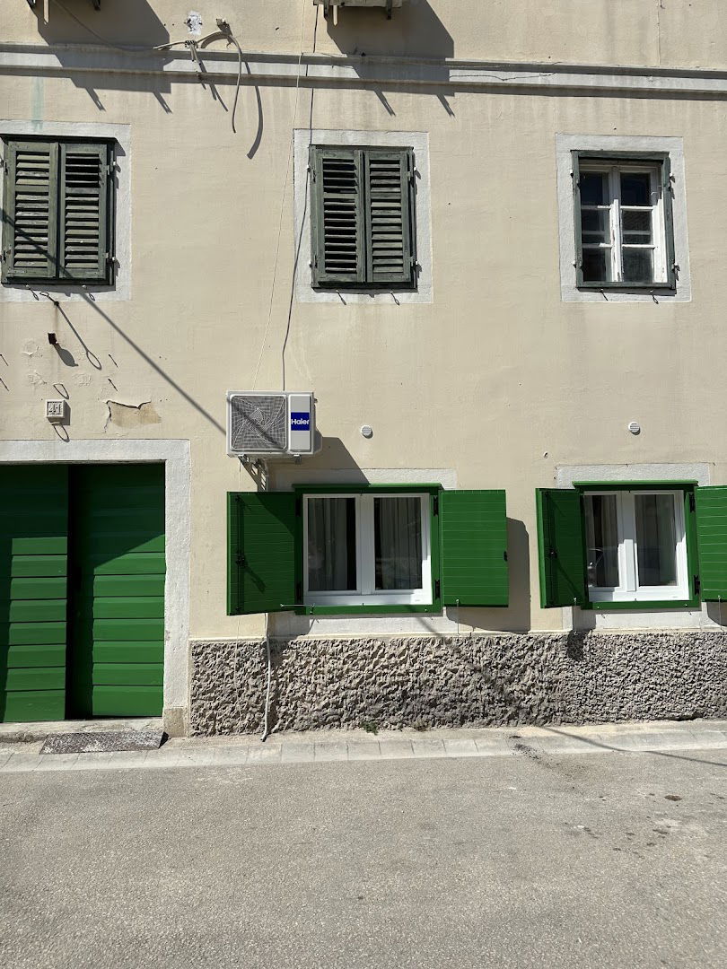 TINEL studio apartment