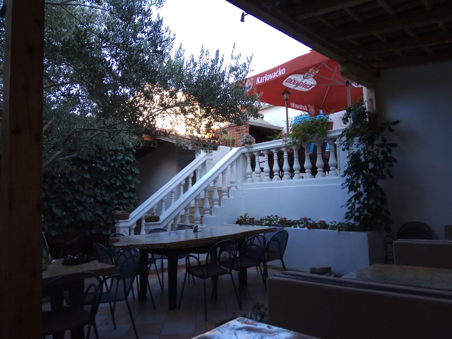 Restoran ˝Trta mrta˝