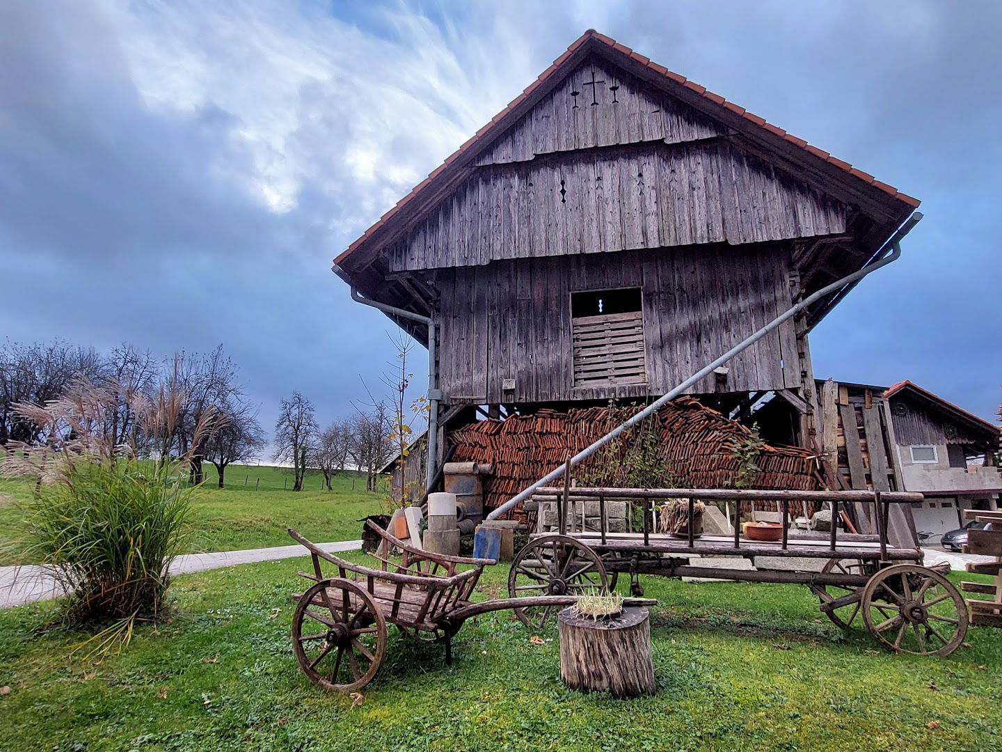 Kropec podjetje za gostinstvo, turizem, trgovino na drobno in debelo, proizvodnjo in Izvoz-Uvoz d.o.o.