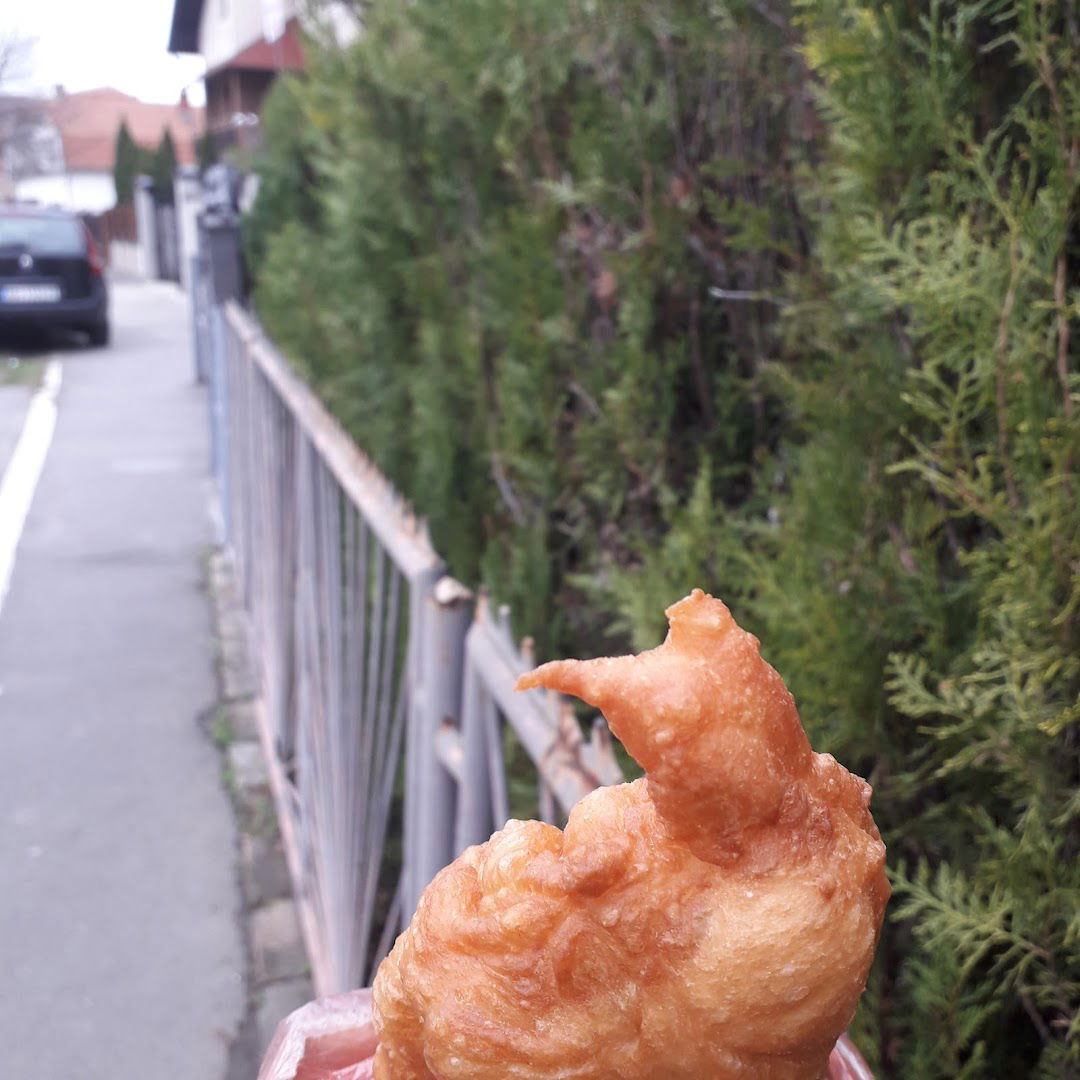 Domaće mekike i krofne