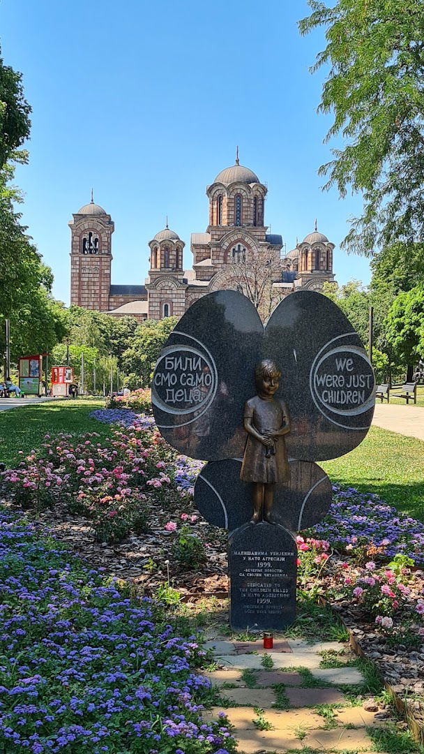 Memorial to children
