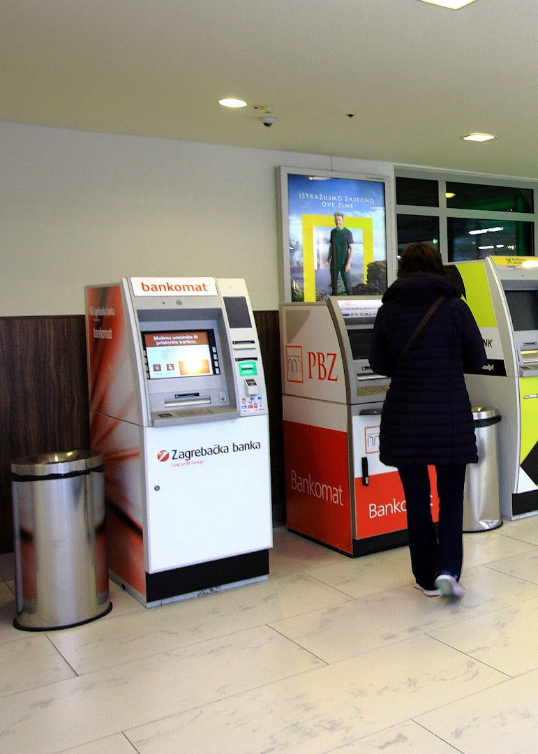 Zagrebačka banka bankomat