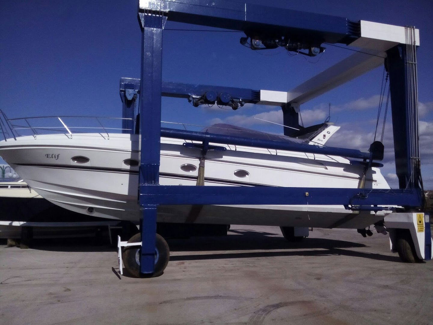 MAX PLASTIKA DRY DOCK