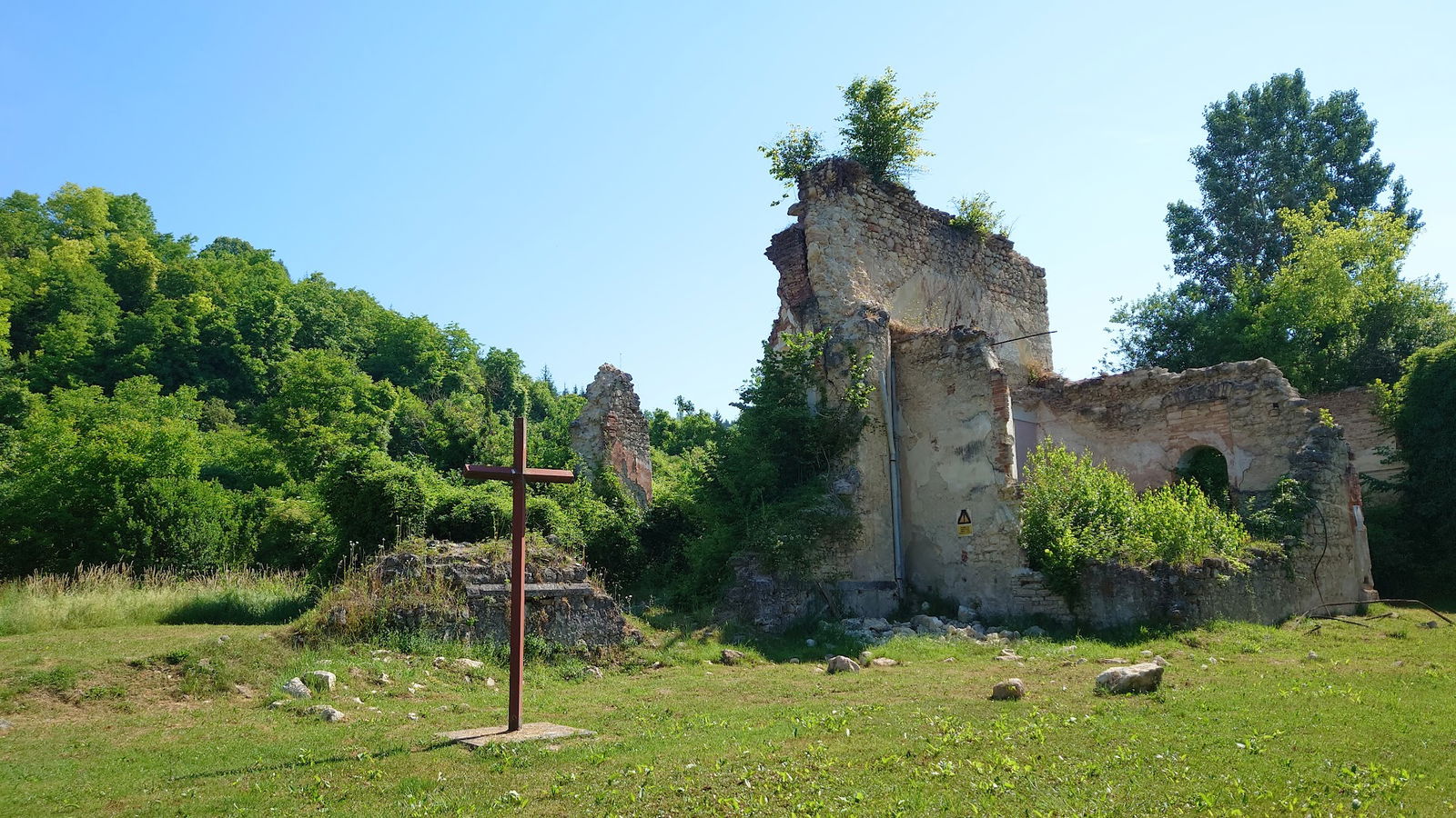 Saint Nicholas’ Church (remains)