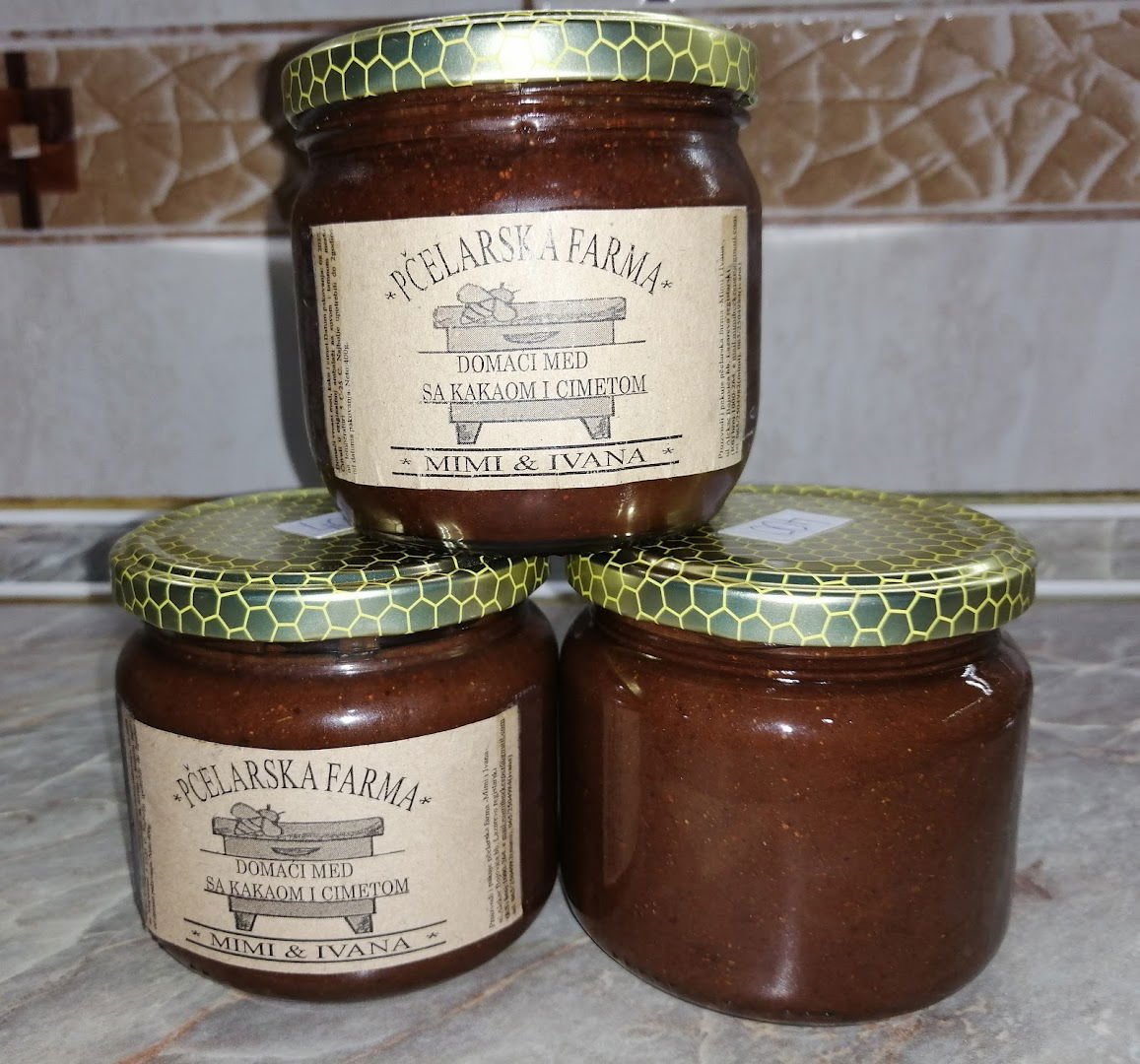 Pčelarska farma Mimi i Ivana