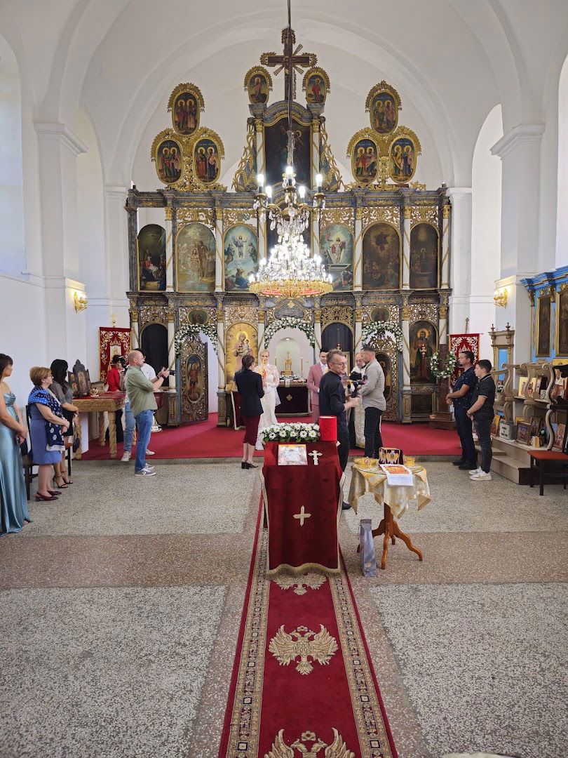 Српска православна црква рођења Пресвете Богородице у Липама