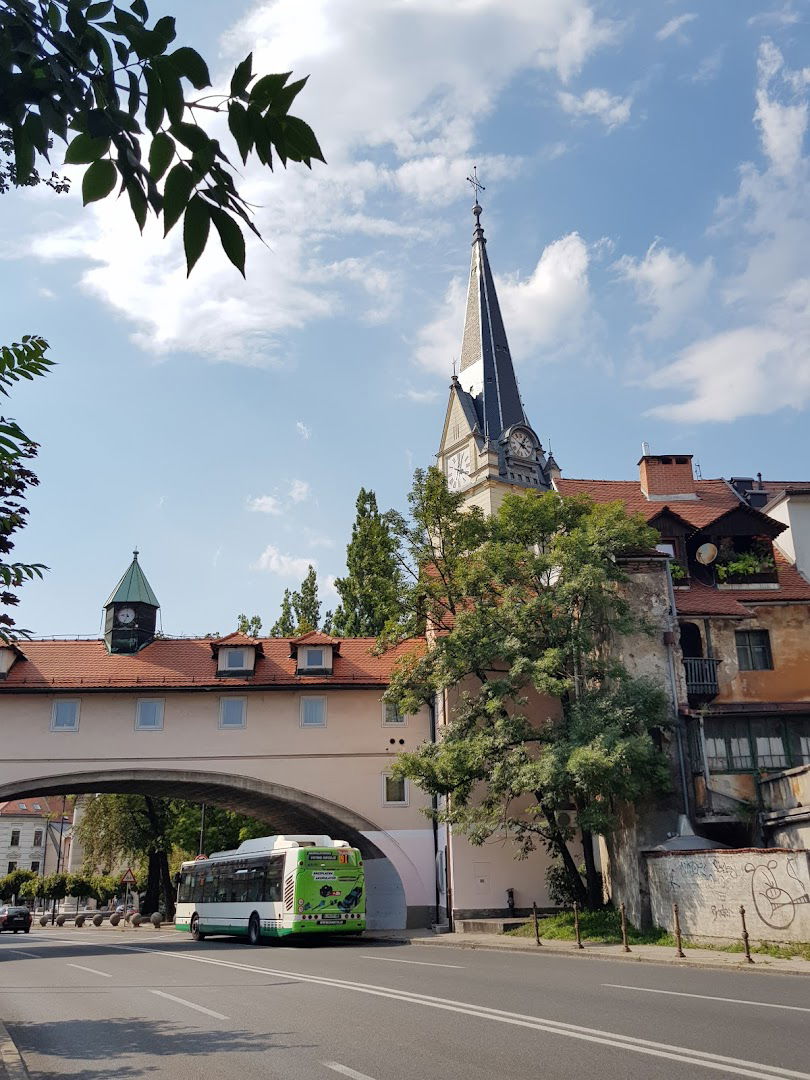 Arda Parkoló Ljubljana