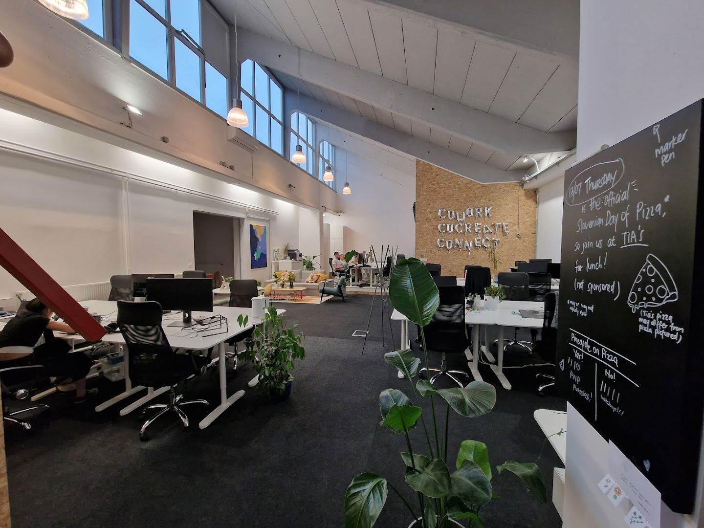 Pisarna - Coworking Ljubljana