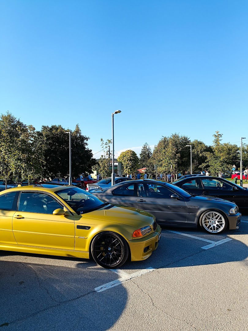 Gradski parking Vrbovec