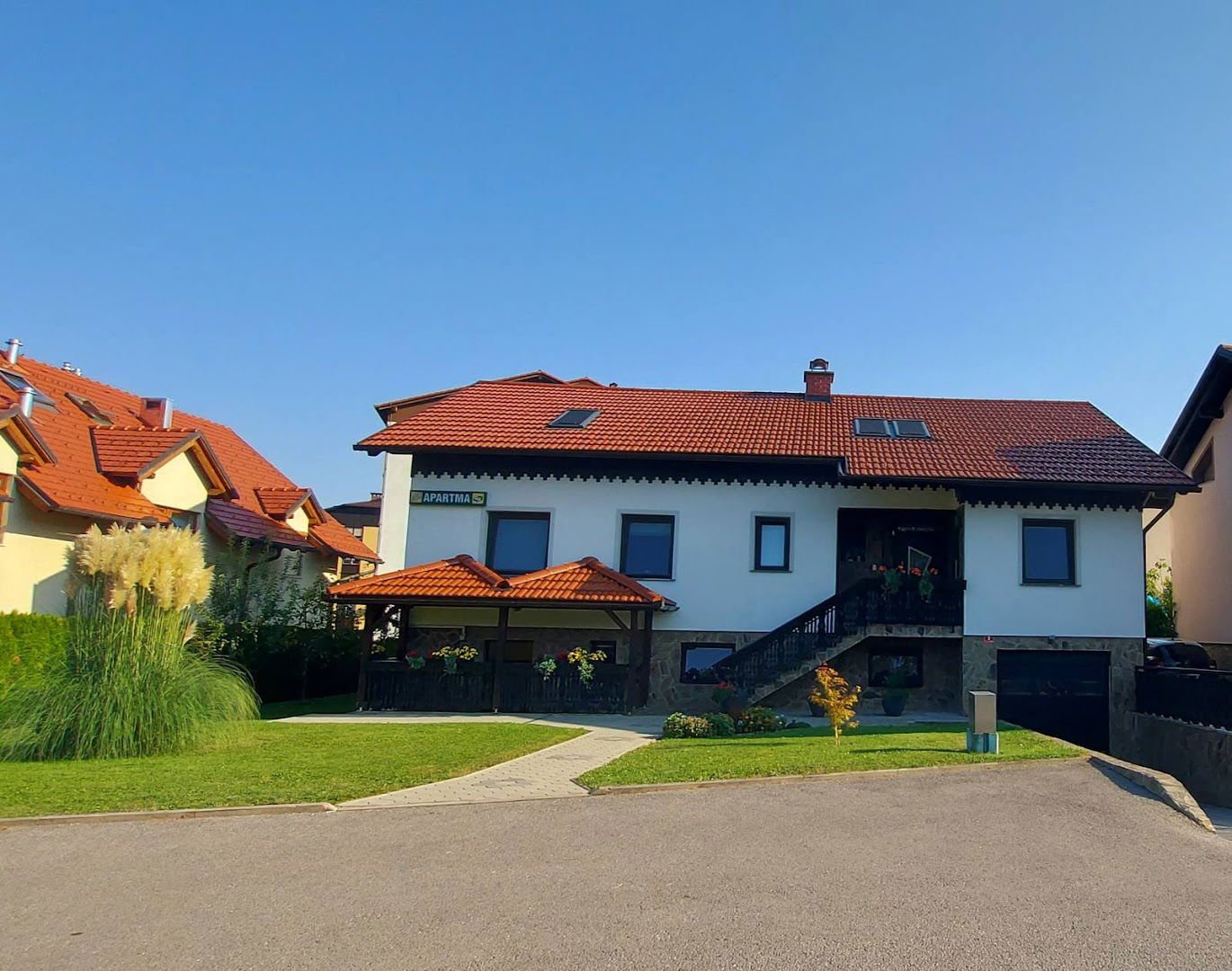 Apartma Cdr moško in žensko frizerstvo Danica Rozman s.p.