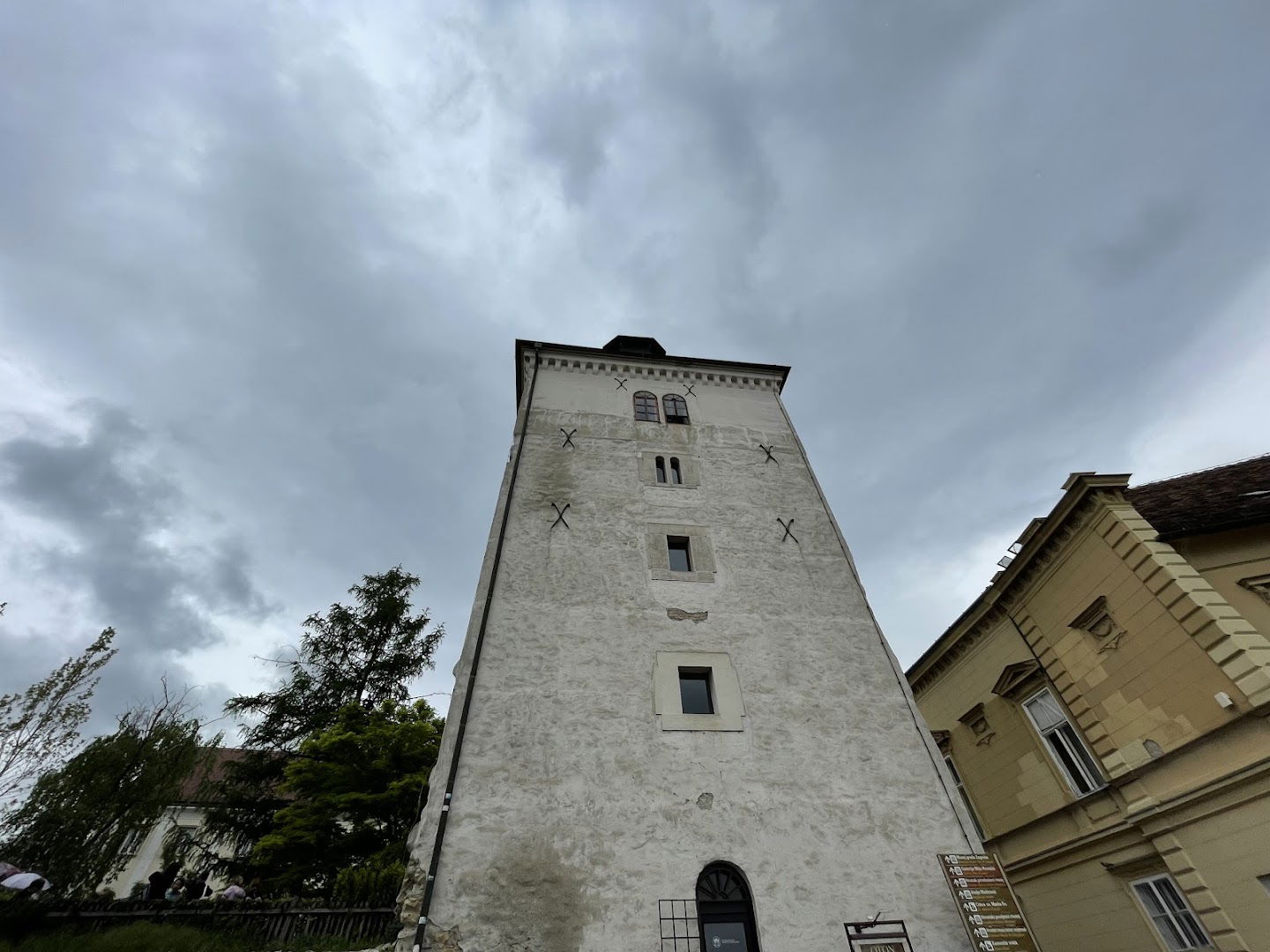 Lotrščak Tower