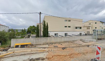 KAŠTEL SUĆURAC LUČICA 2