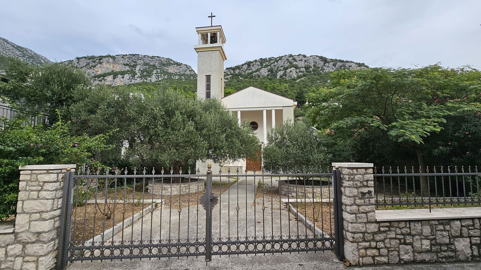 Church of Sts. Peter and Paul