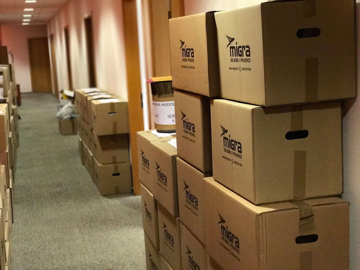 MIGRA - moving & storage