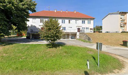 Avtomatski defibrilator (AED)