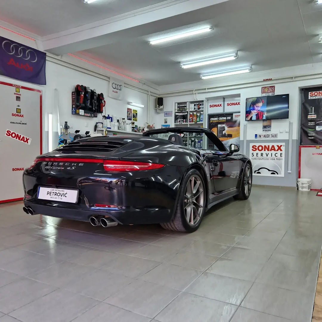 Poliranje vozila Indjija