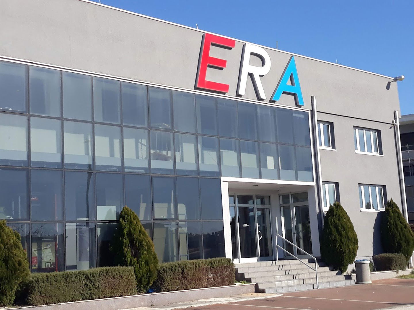 ERA-COMERCE Ltd.