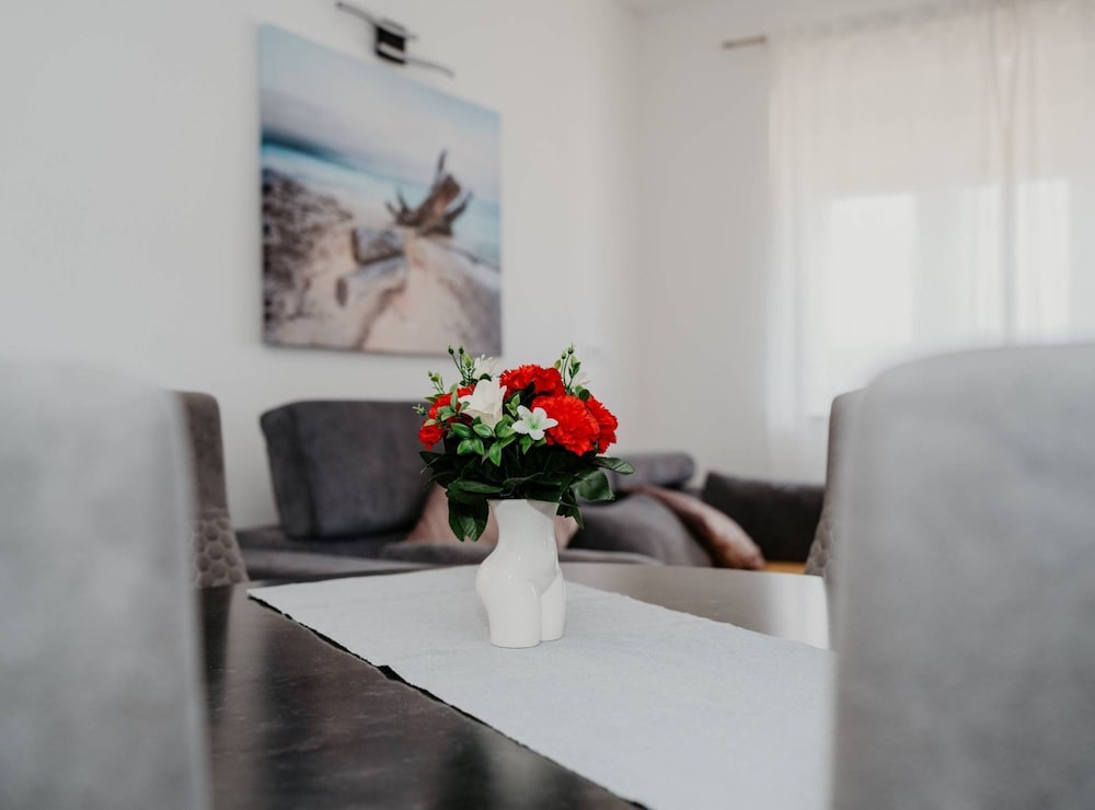 Modern Seget Vranjica Apartment With Terrace