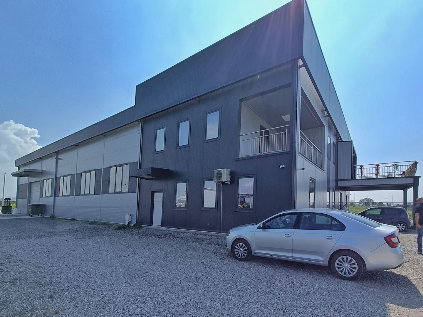 DECOUSTIC DOO BEOGRAD