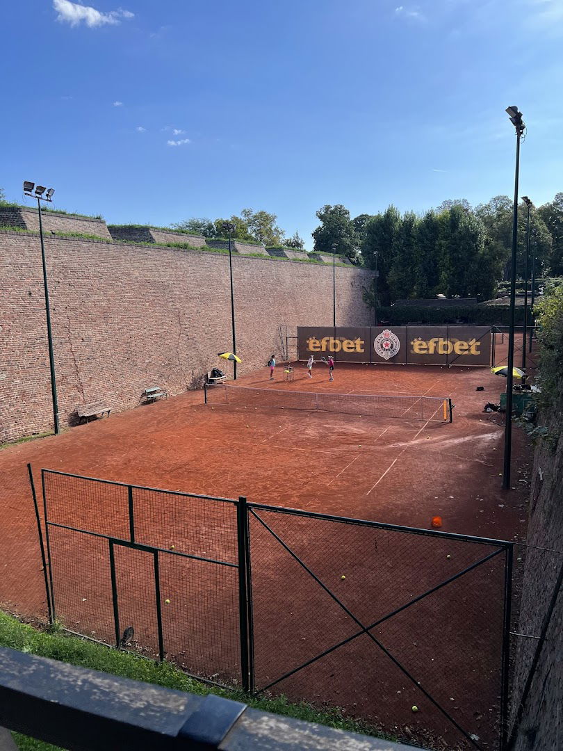 Tennis Courts Kališ
