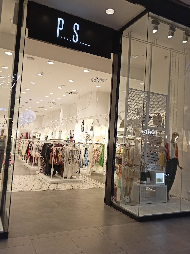 P....S....fashion TC "Galerija"
