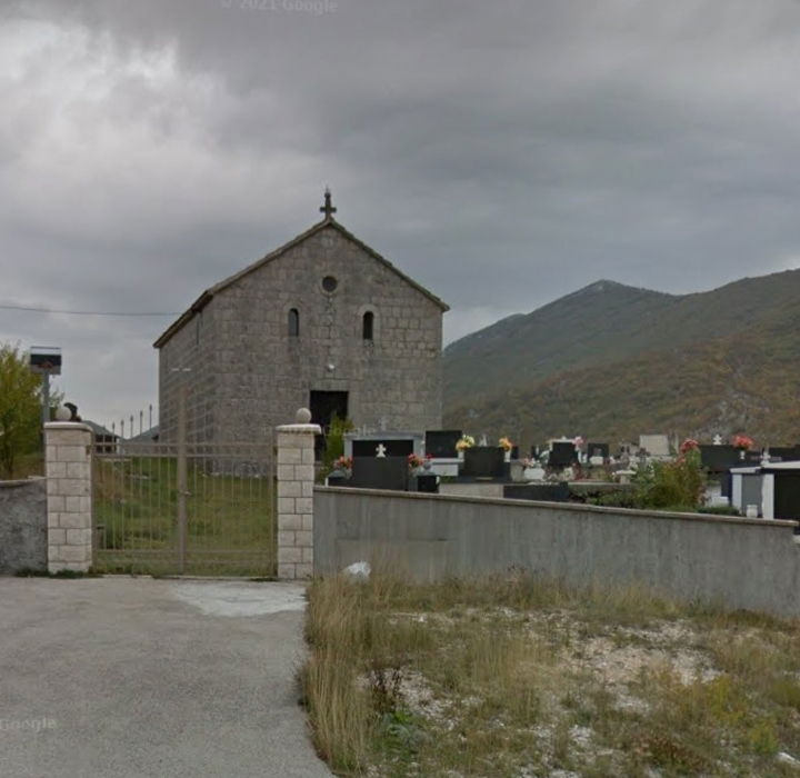 Poljica Kozička, Medak cemetery