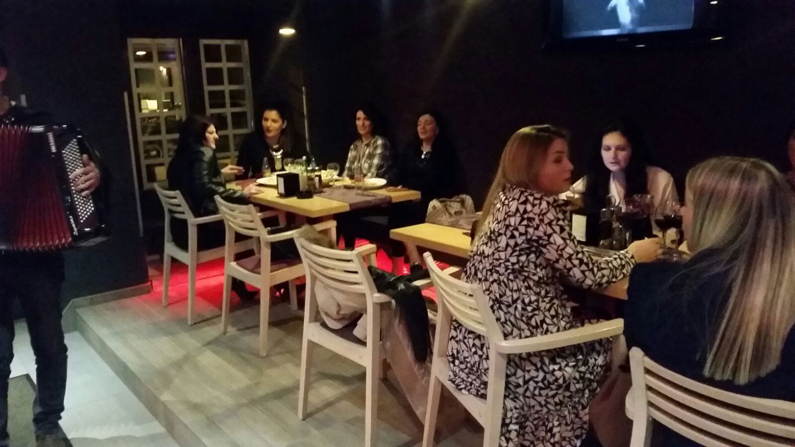 caffe & tratoria Toscana