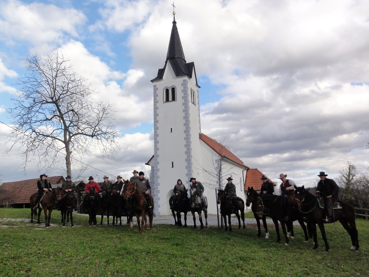 Konjeniško društvo Sveti Jurij - Grčevje