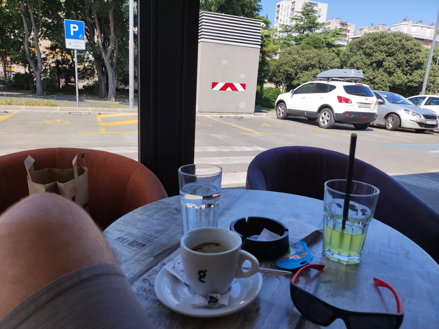 Boutique caffe & bar