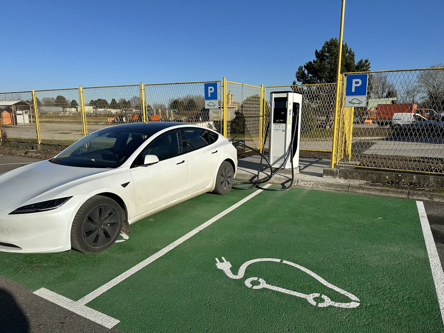 GreenWay Charging Station