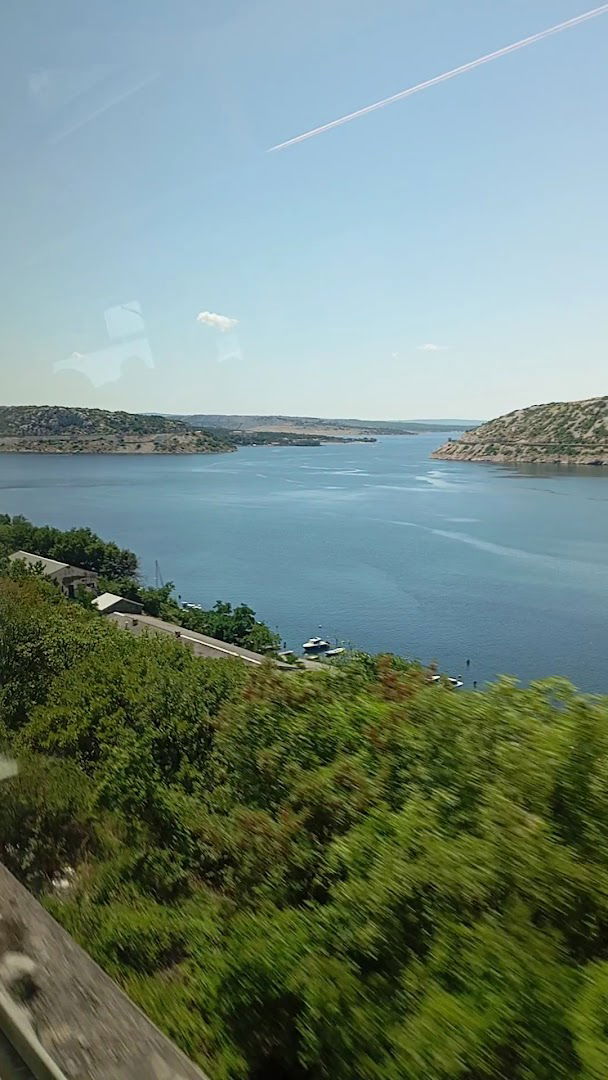 Utovarna postaja Bakar