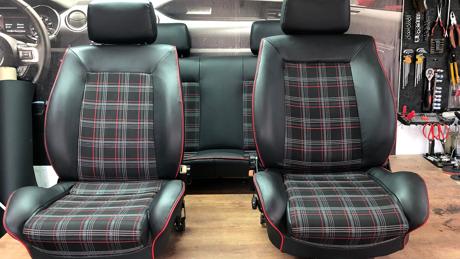 Autotapetar LeatherPro