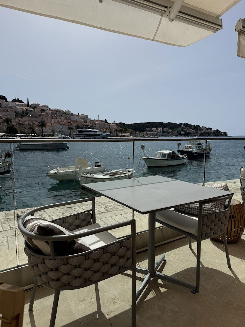 Val Marina Restaurant