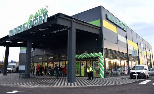 Univerexport Kralja Petra Prvog 1a Mladenovac