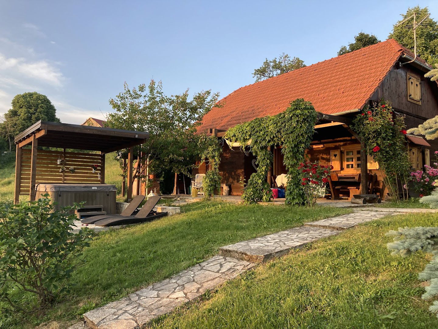 Peacefull family cottage