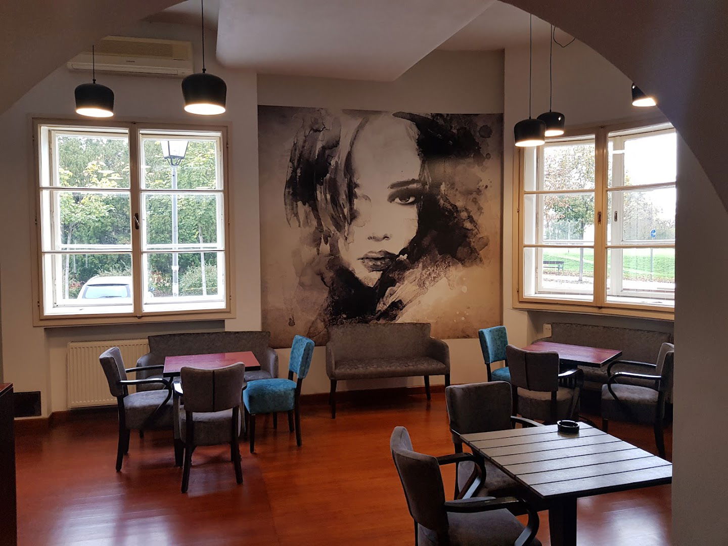 Cafe CROATA - Sokol, again in 2014 j.d.o.o.