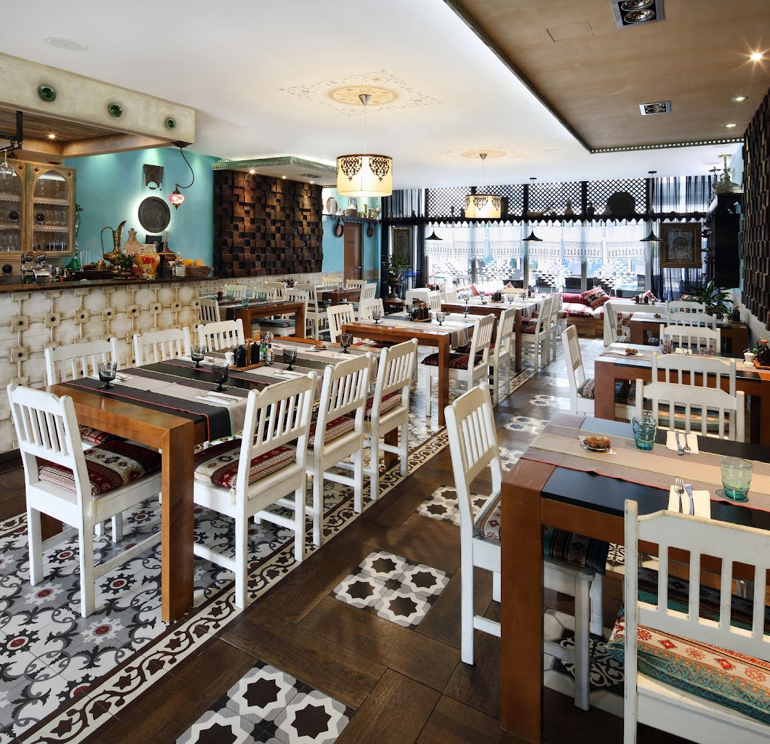 Taj Mahal hotel Lero