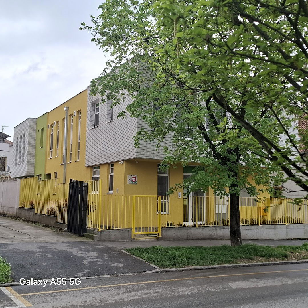 Вртић Пчелица Маја