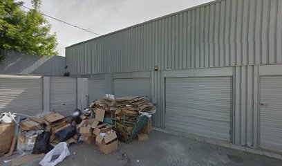 PINKE ( 小黑桌布）