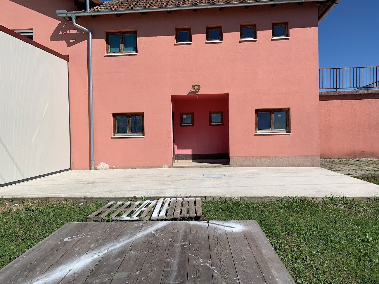 MALONOGOMETNI KLUB BRATINA